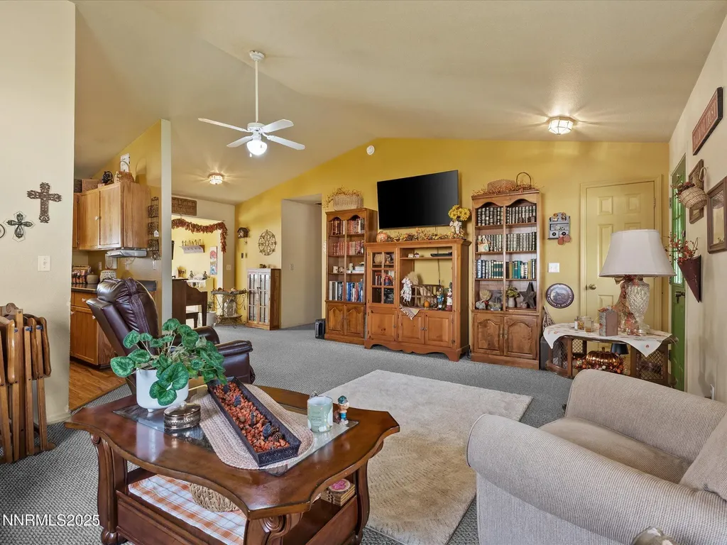 215 Hunter Park Fallon NV 89406