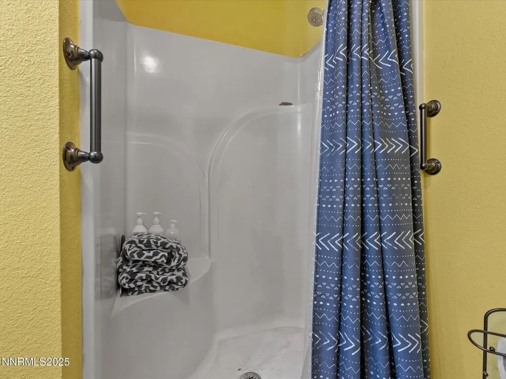 215 Hunter Park Fallon NV 89406