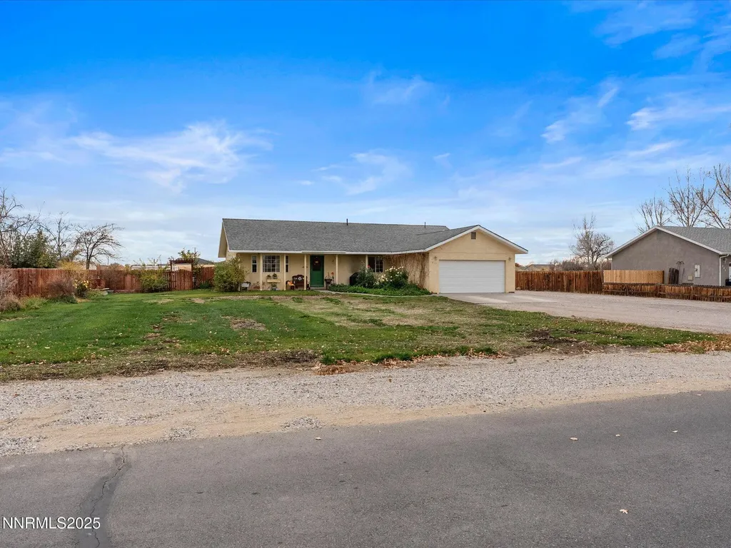 215 Hunter Park Fallon NV 89406
