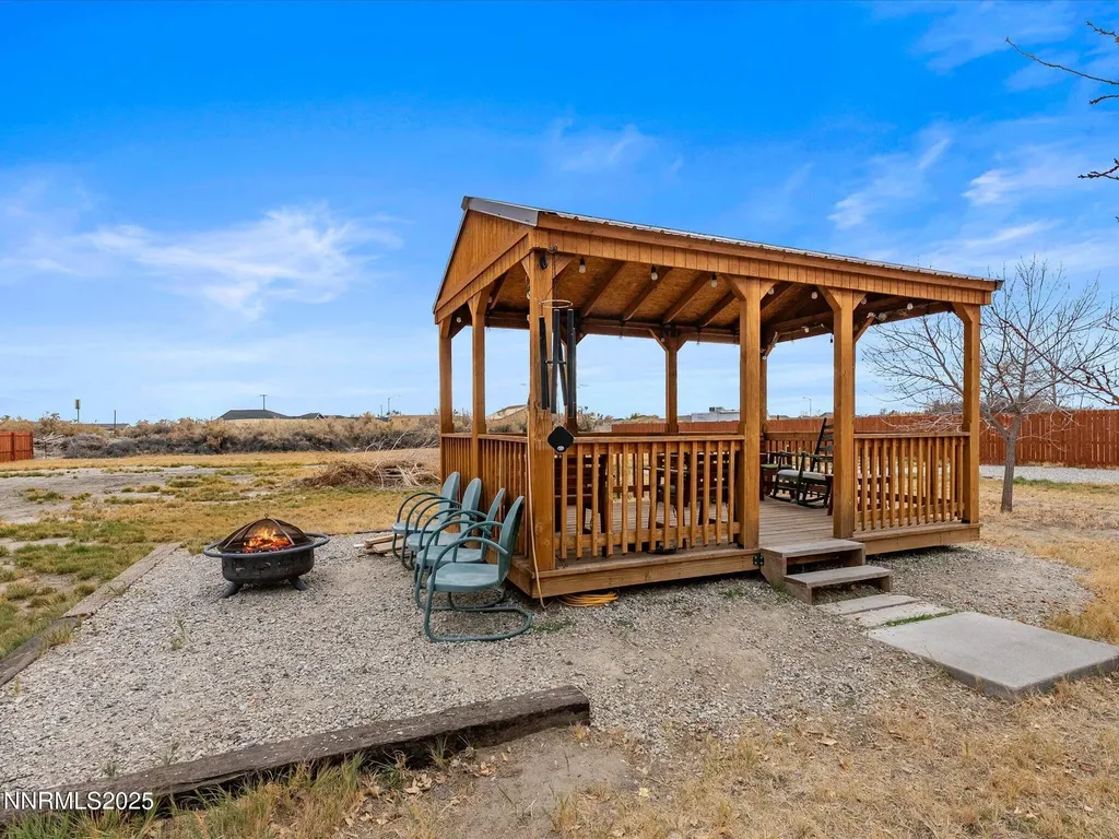 215 Hunter Park Fallon NV 89406