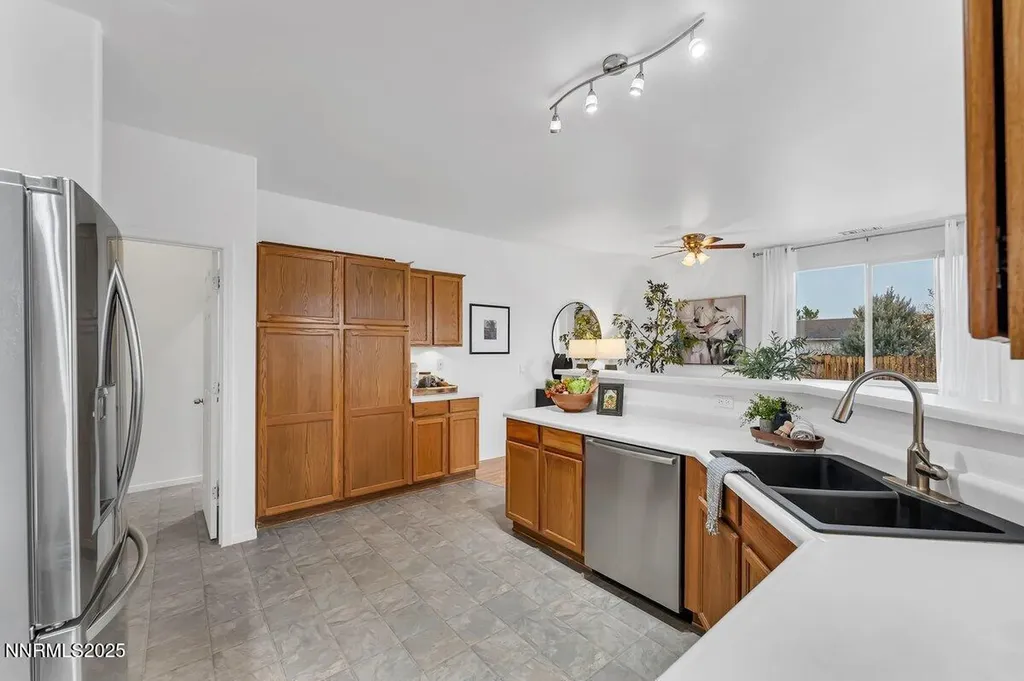 20914 White Rock Reno NV 89508