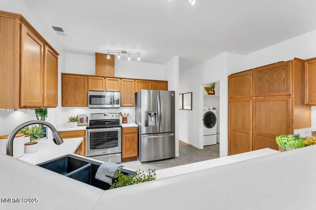20914 White Rock Reno NV 89508