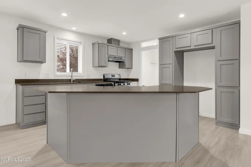 483 Niles Reno NV 89506