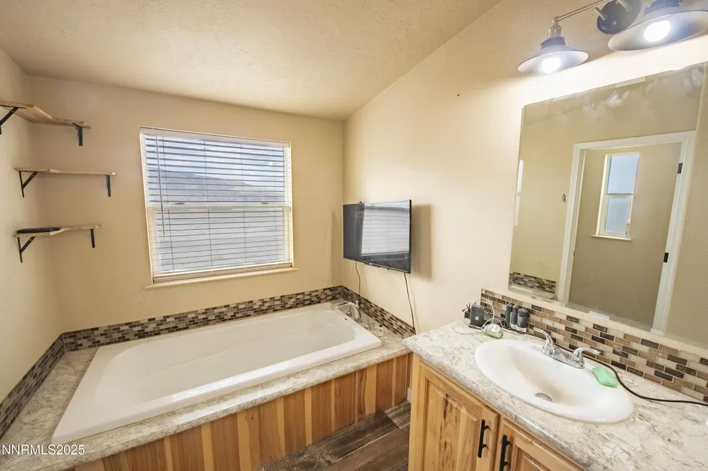 3139 Muddy Winnemucca NV 89445