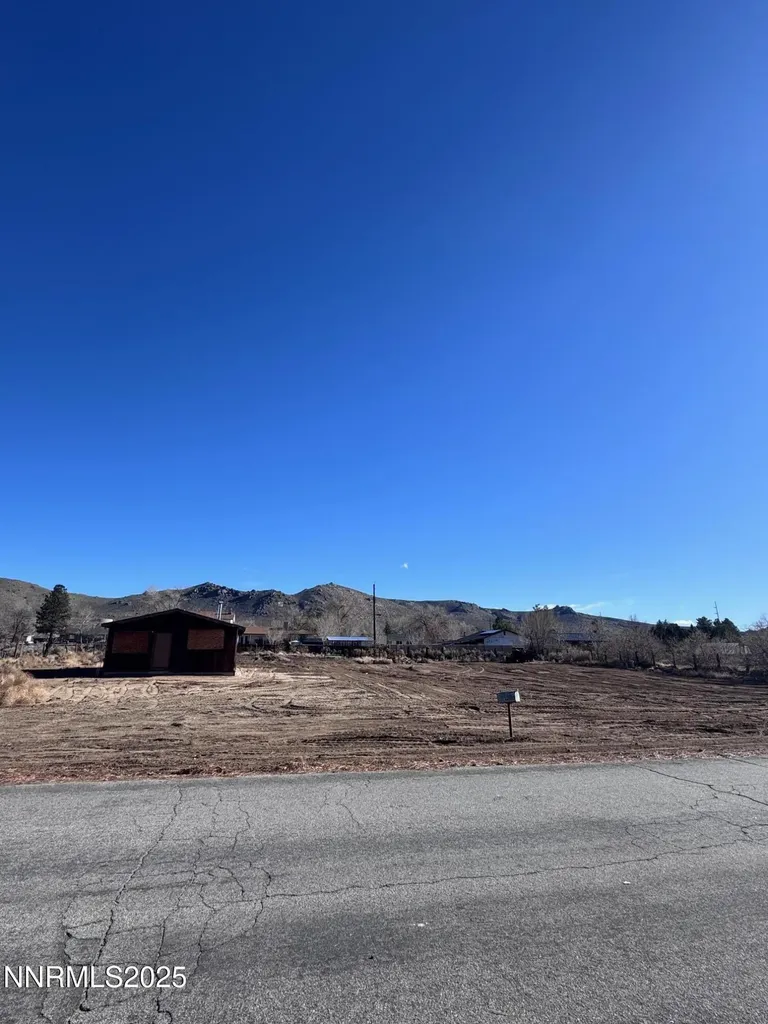 4139 Hillview Carson City NV 89701