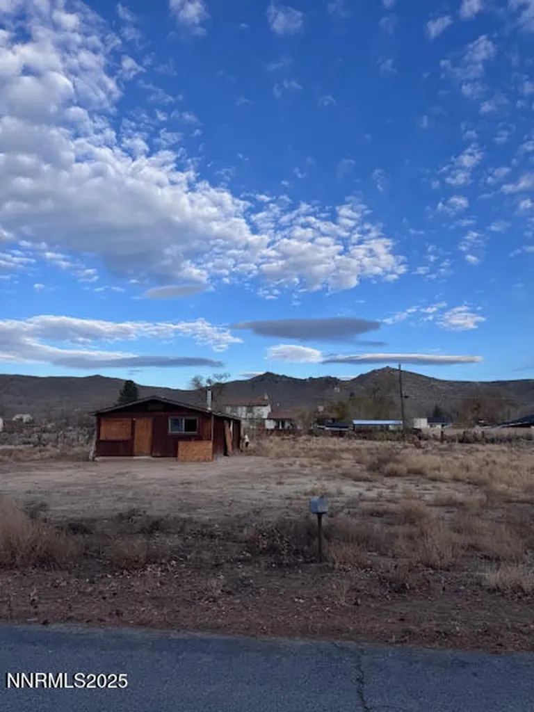 4139 Hillview Carson City NV 89701