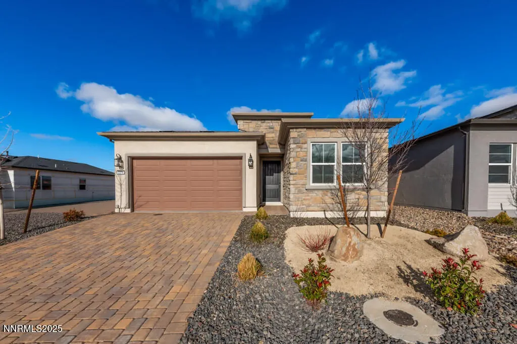 2376 Newberry Sparks NV 89436