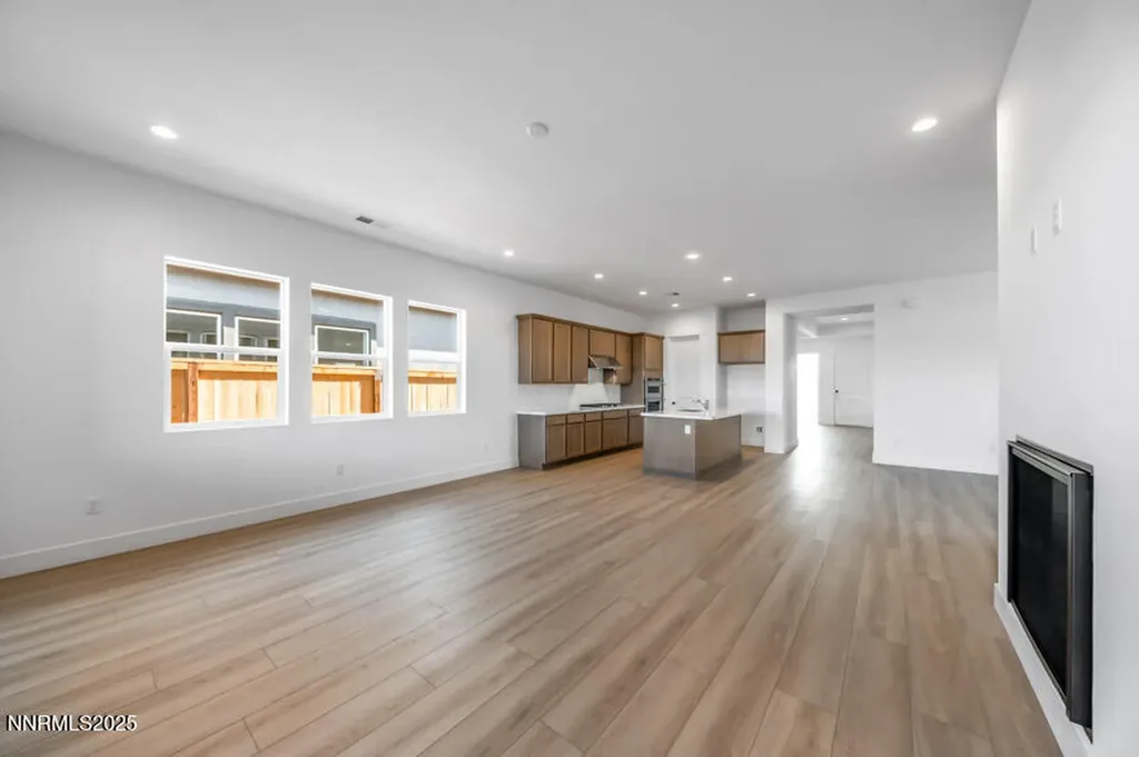 2376 Newberry Sparks NV 89436