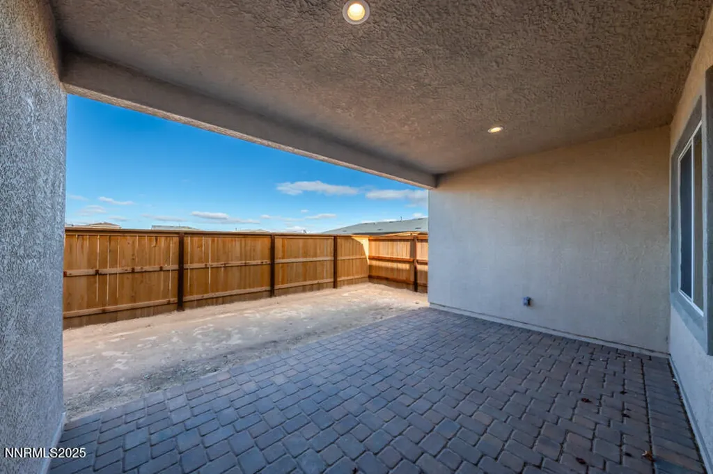 2376 Newberry Sparks NV 89436