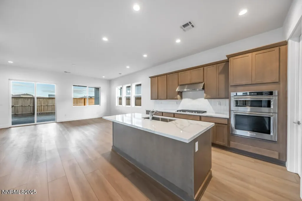 2376 Newberry Sparks NV 89436