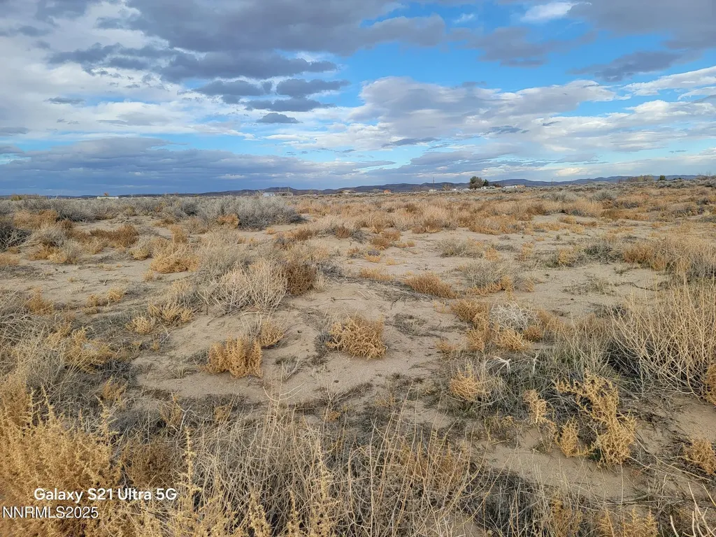 2535 8th Silver Springs NV 89429