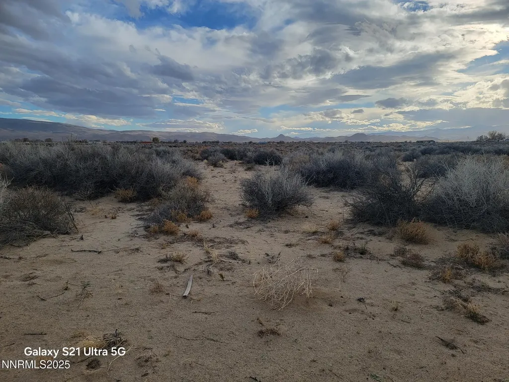 2535 8th Silver Springs NV 89429