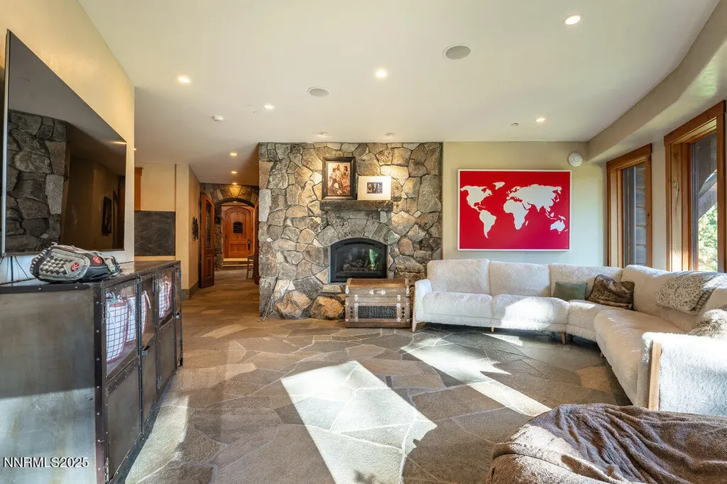 951 Divot Incline Village NV 89451