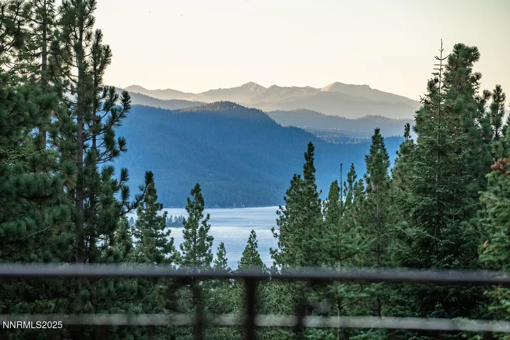 951 Divot Incline Village NV 89451