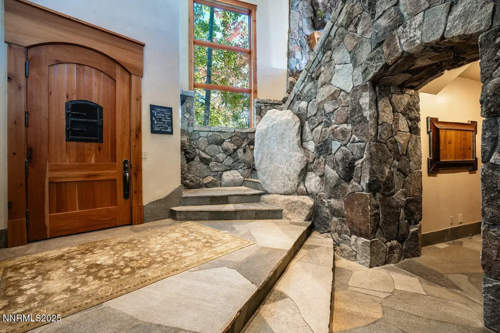951 Divot Incline Village NV 89451