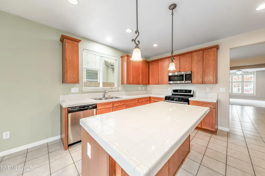 2180 Peaceful Valley Reno NV 89521