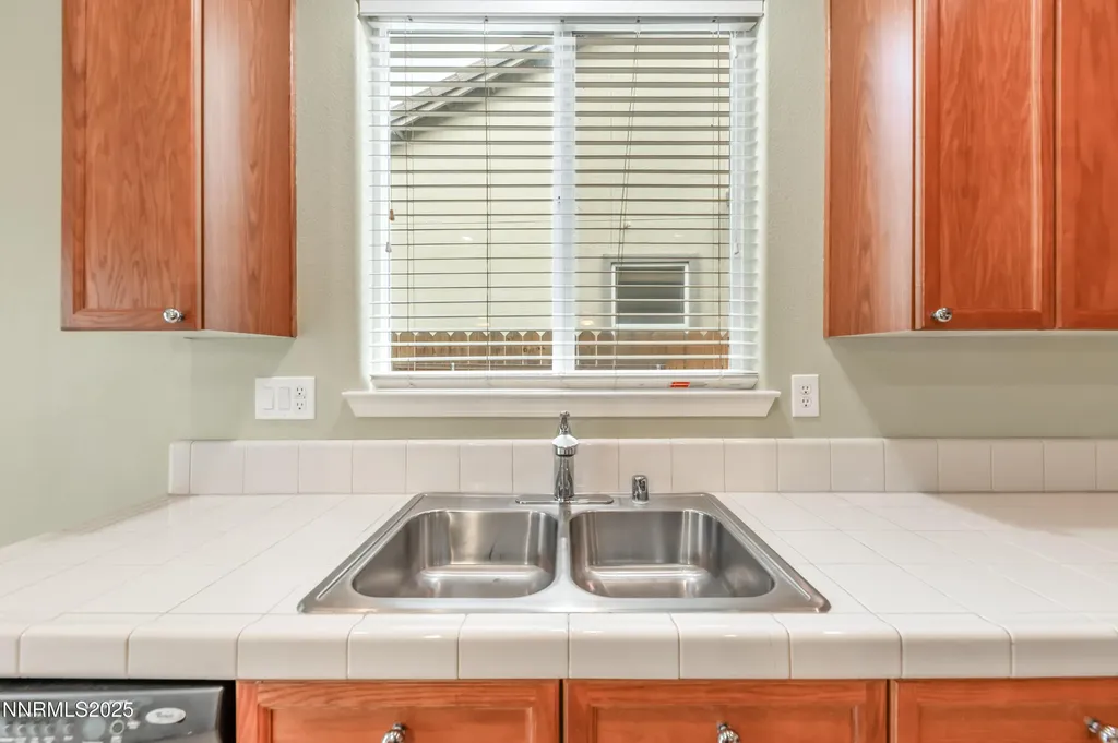 2180 Peaceful Valley Reno NV 89521