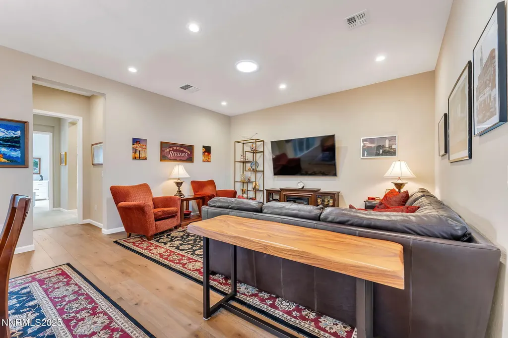 2121 Kates Bridge Reno NV 89521