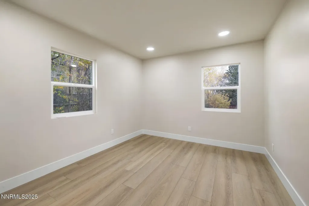 1418 Lander Reno NV 89509