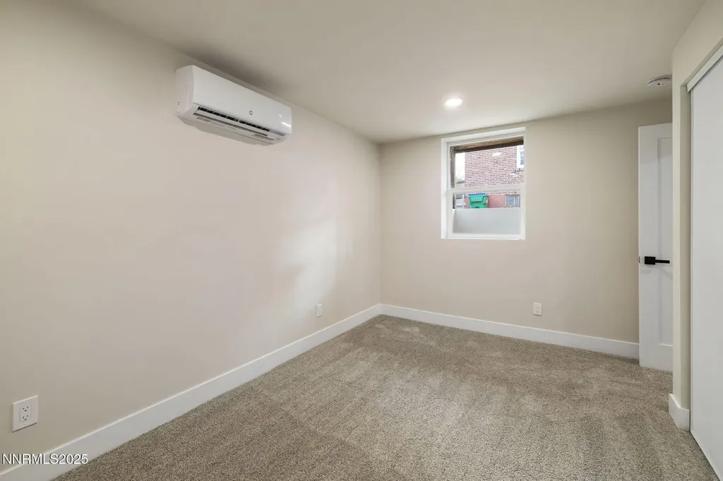 1418 Lander Reno NV 89509