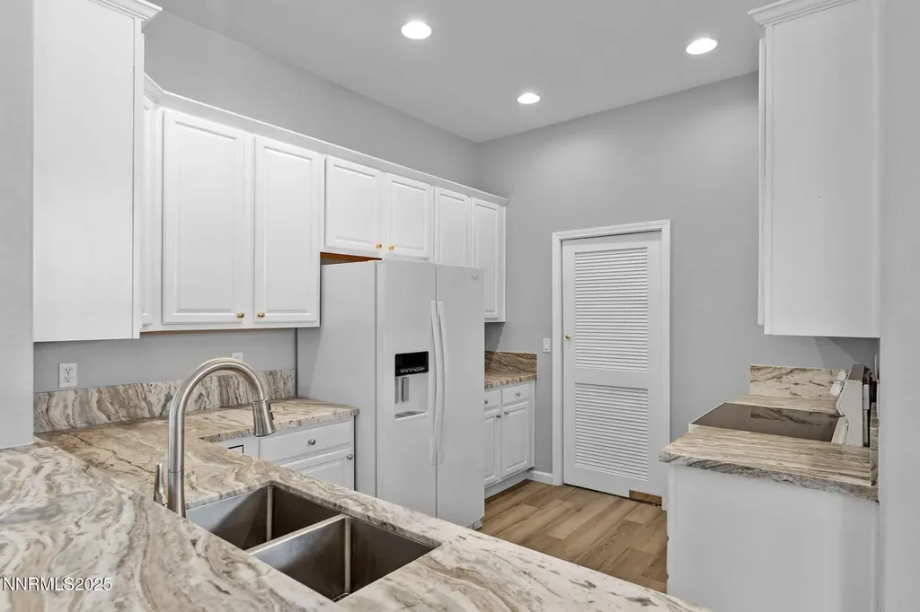 412 Sierra Leaf Reno NV 89511