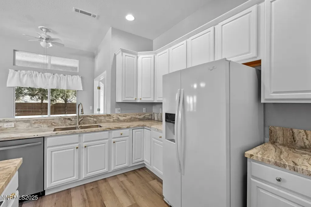 412 Sierra Leaf Reno NV 89511