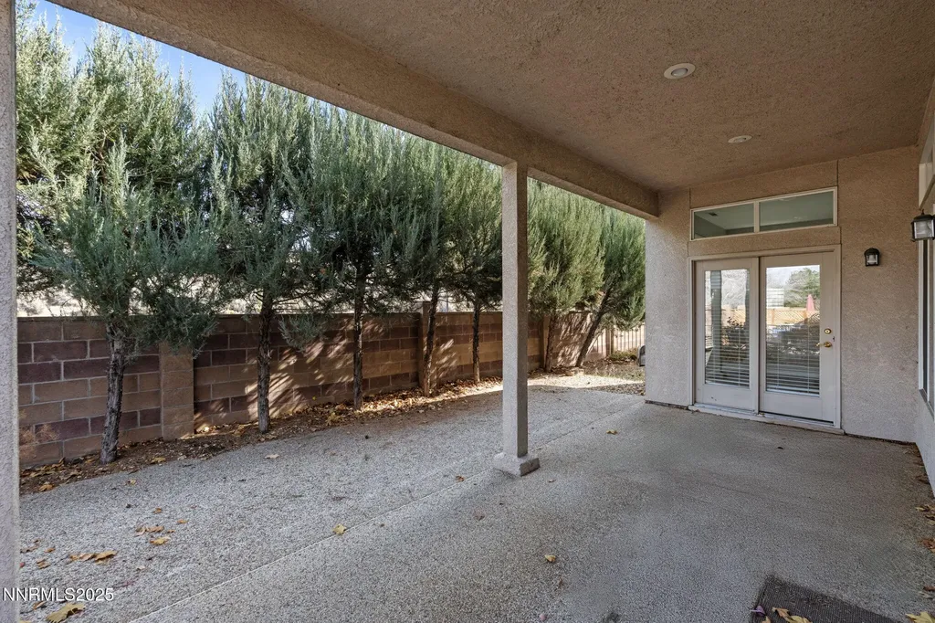 412 Sierra Leaf Reno NV 89511
