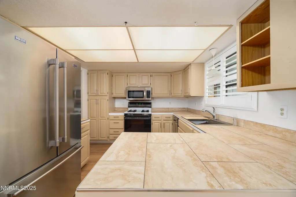 375 Hoge Reno NV 89506