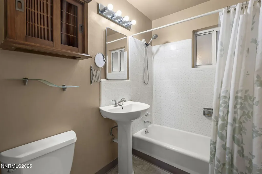 920 Brentwood Reno NV 89502
