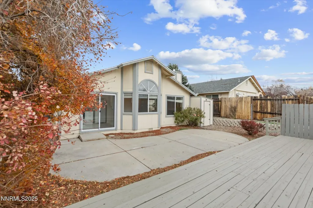 6530 Fall River Reno NV 89523