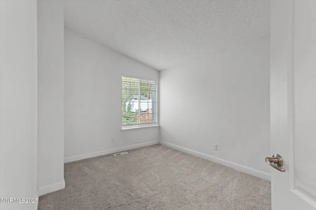 6530 Fall River Reno NV 89523