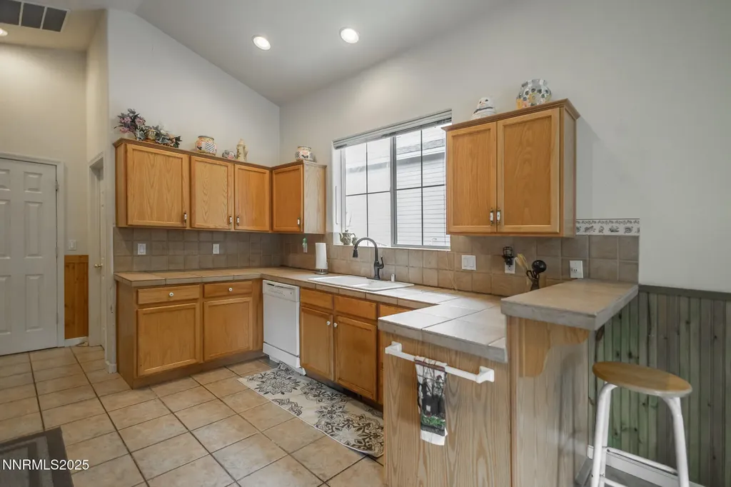 3790 Ranch Crest Reno NV 89509