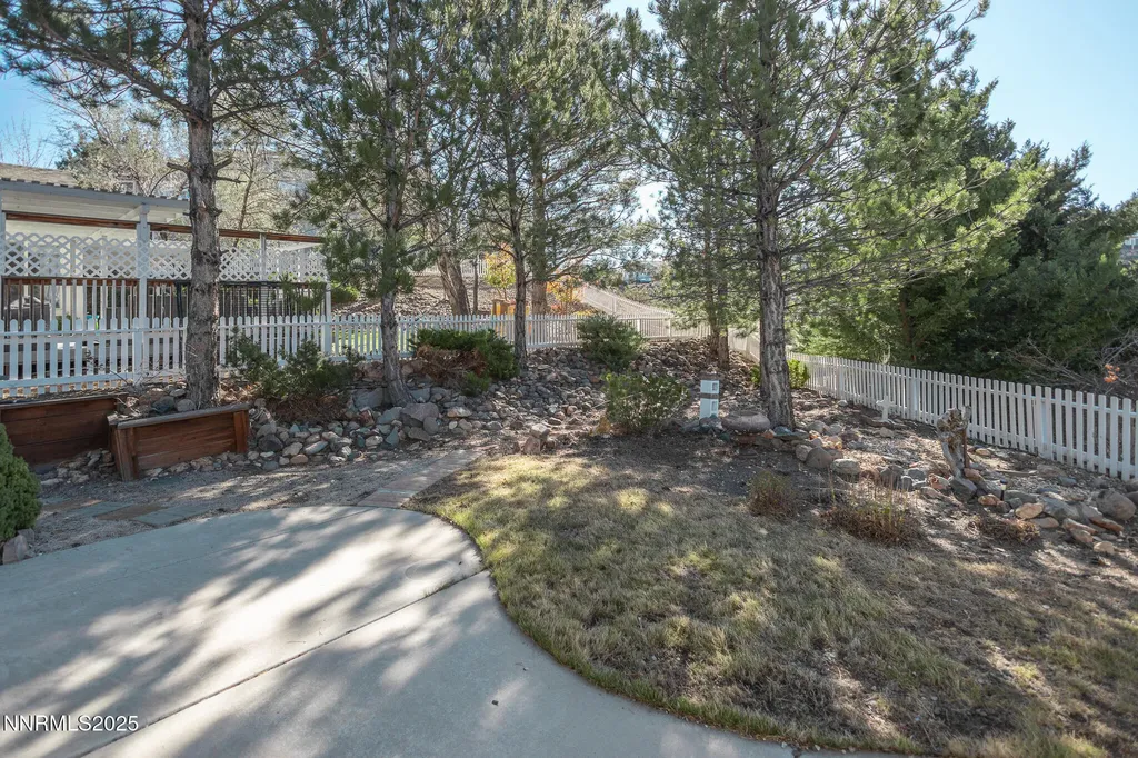 3790 Ranch Crest Reno NV 89509