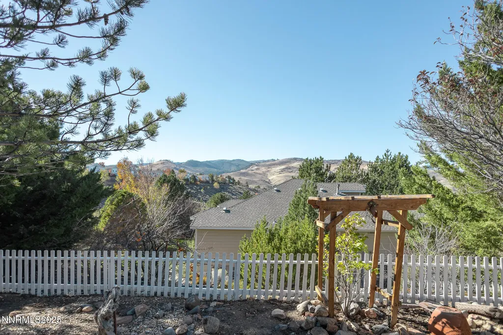 3790 Ranch Crest Reno NV 89509
