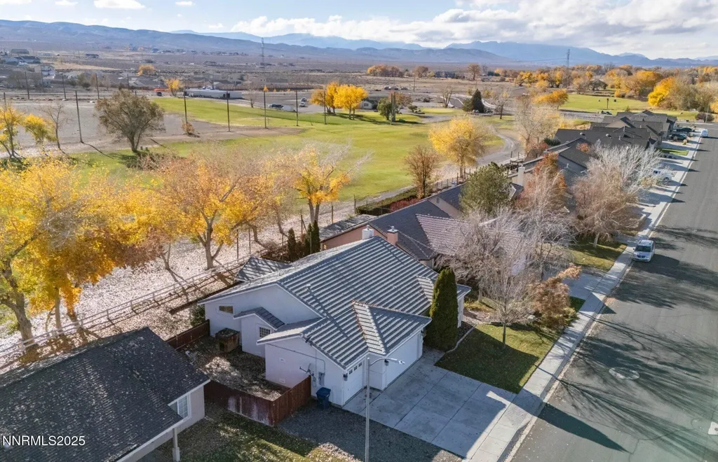 805 Divot Fernley NV 89408