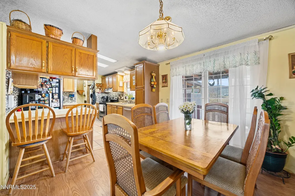 5225 Deodar Silver Springs NV 89429