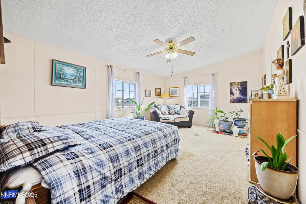 5225 Deodar Silver Springs NV 89429