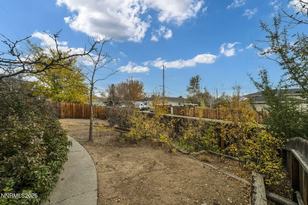 3405 Bowie Reno NV 89503