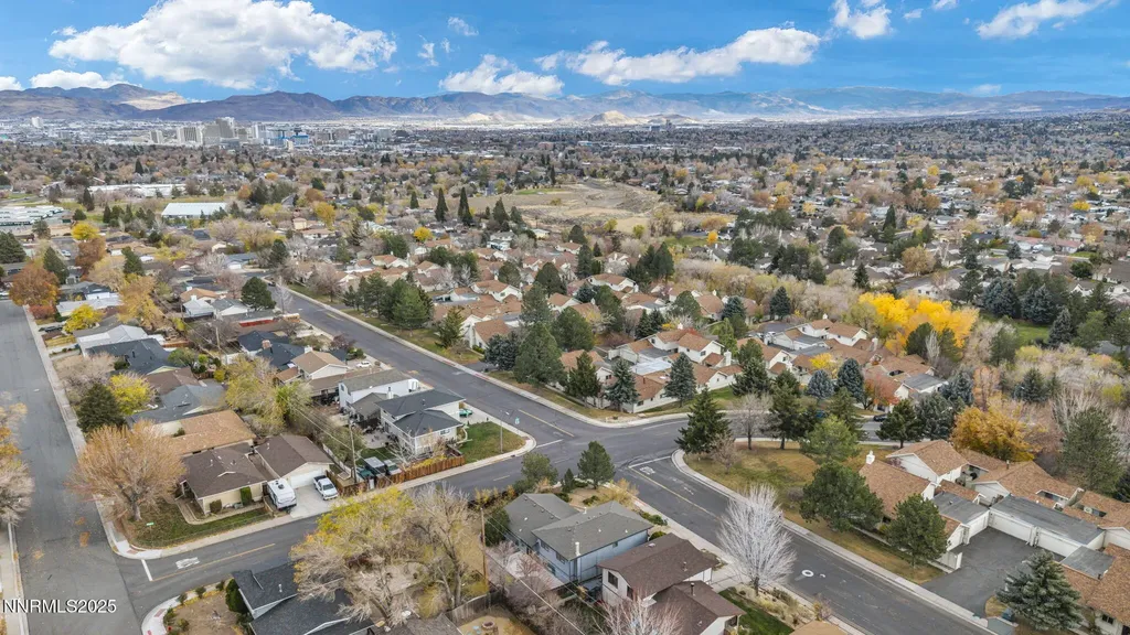 3405 Bowie Reno NV 89503