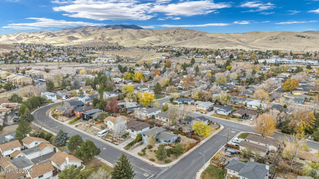 3405 Bowie Reno NV 89503