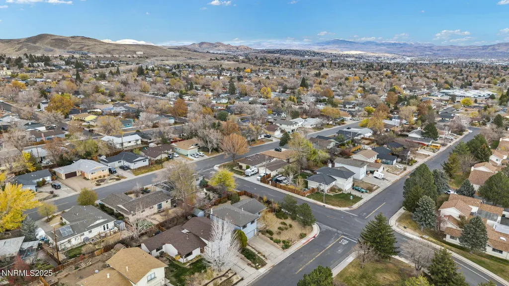 3405 Bowie Reno NV 89503
