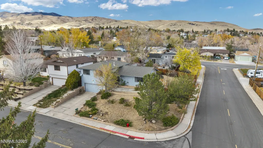3405 Bowie Reno NV 89503
