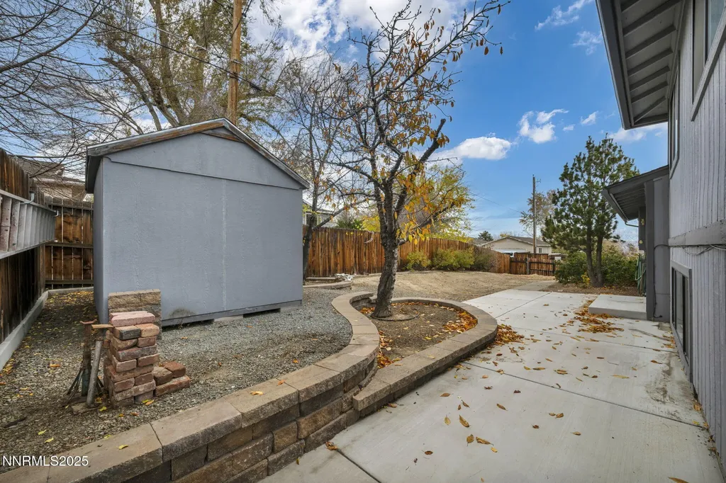 3405 Bowie Reno NV 89503