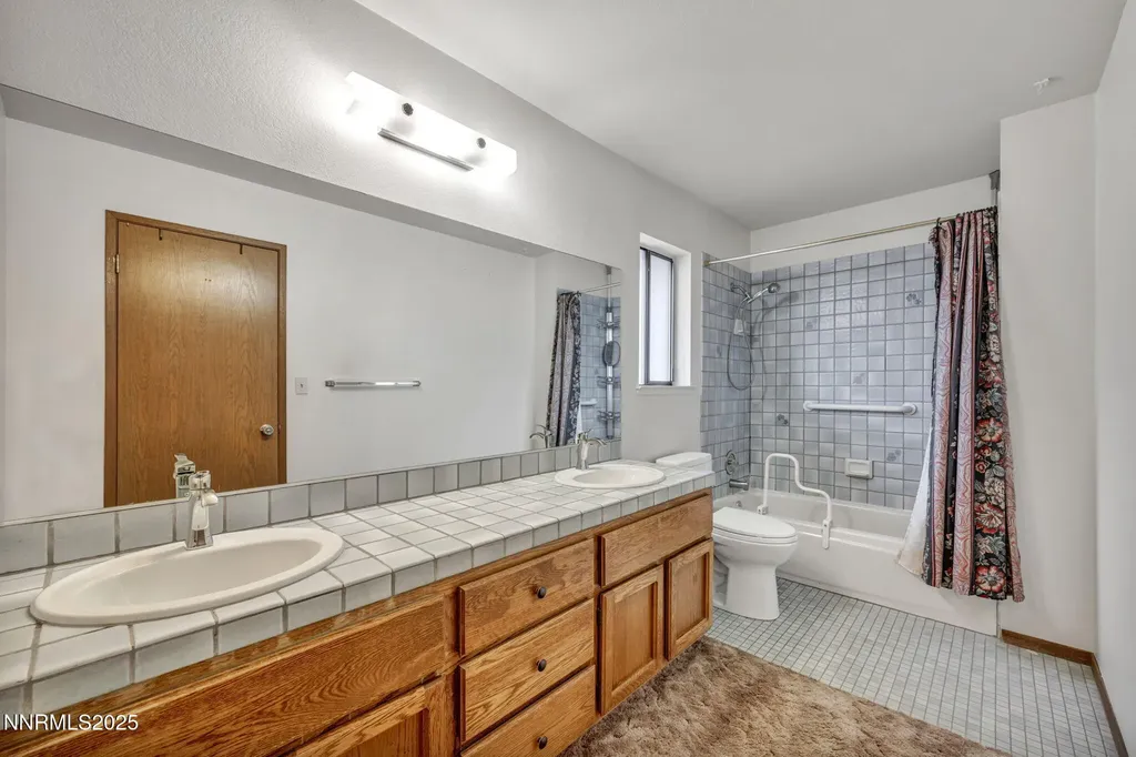 3405 Bowie Reno NV 89503