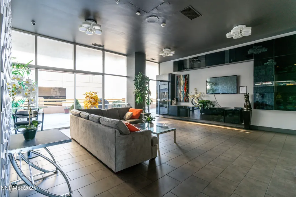 100 Arlington Reno NV 89501