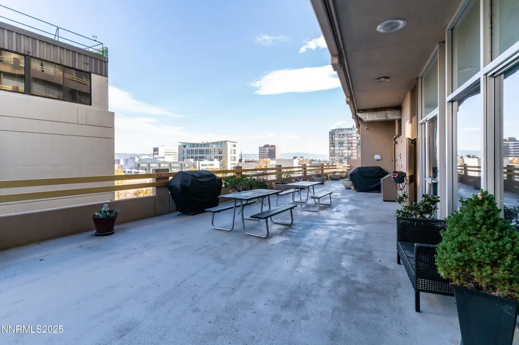 100 Arlington Reno NV 89501