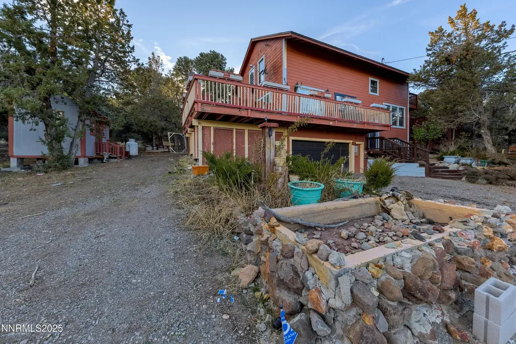 21565 Dortort Reno NV 89521