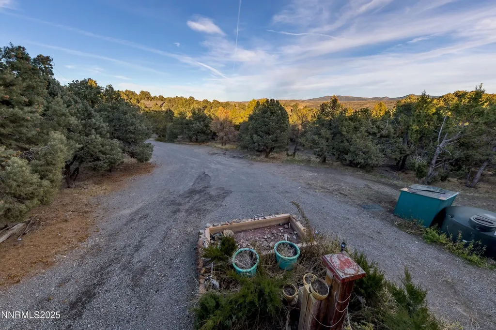 21565 Dortort Reno NV 89521