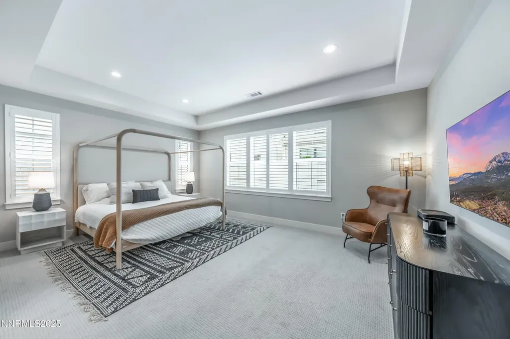5453 Side Saddle Reno NV 89511