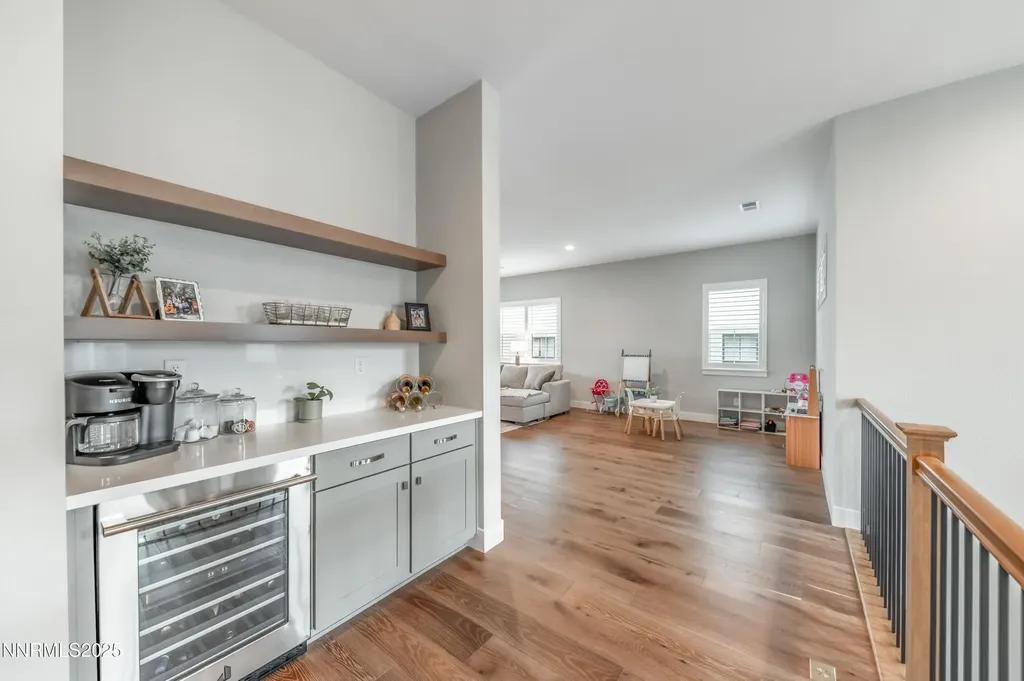 5453 Side Saddle Reno NV 89511